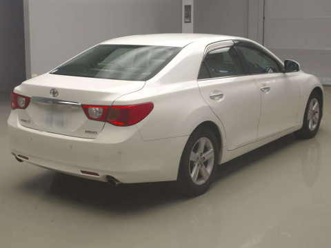 2010 Toyota Mark X GRX130[1]