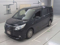 2017 Toyota Noah