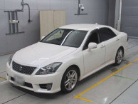 2010 Toyota Crown