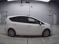 2013 Toyota Prius alpha