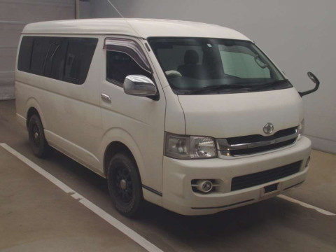 2009 Toyota Hiace Wagon TRH219W[1]