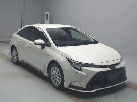 2020 Toyota Corolla Sedan ZWE211[1]