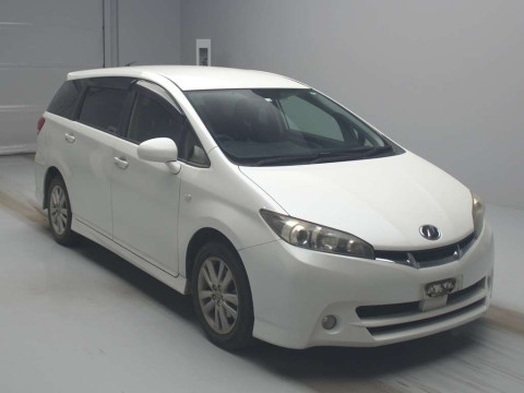 2012 Toyota Wish ZGE20W[1]