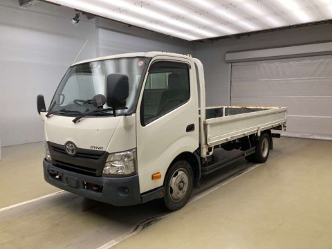 2018 Toyota Dyna Truck XZU710[0]