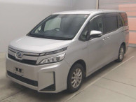 2019 Toyota Voxy