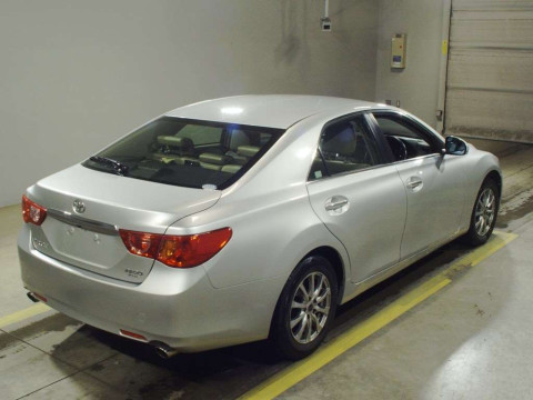 2012 Toyota Mark X GRX135[1]