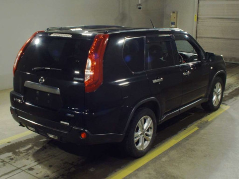 2013 Nissan X-Trail DNT31[1]