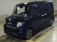 2019 Daihatsu Tanto Custom