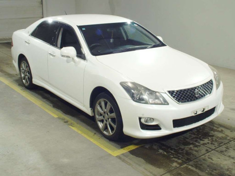 2008 Toyota Crown GRS201[2]