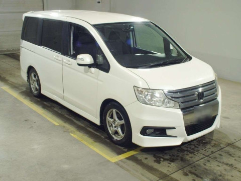 2010 Honda Step WGN Spada RK6[2]