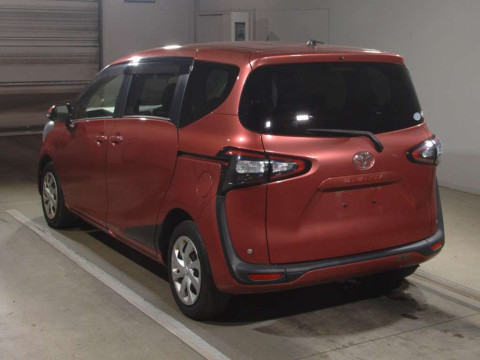 2017 Toyota Sienta NSP170G[2]