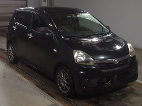 2014 Daihatsu Mira es LA300S[2]