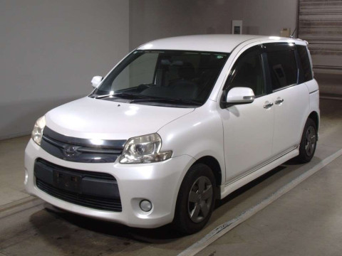 2013 Toyota Sienta NCP81G[0]