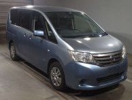 2013 Nissan Serena