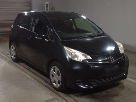 2012 Toyota Ractis NSP120[1]