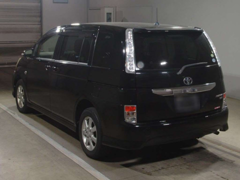 2014 Toyota Isis ZGM15W[2]