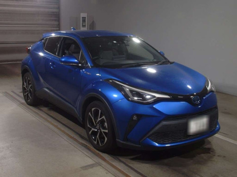 2020 Toyota C-HR ZYX11[1]