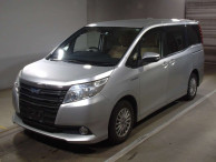 2014 Toyota Noah