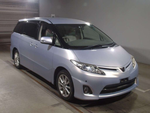 2010 Toyota Estima ACR50W[2]