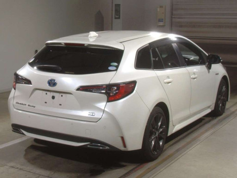 2019 Toyota Corolla Touring Wagon ZWE211W[1]