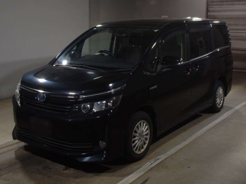 2015 Toyota Voxy ZWR80G[0]