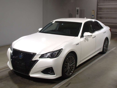 2015 Toyota Crown Hybrid AWS210[0]