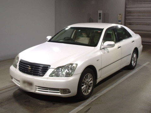 2004 Toyota Crown GRS182[0]