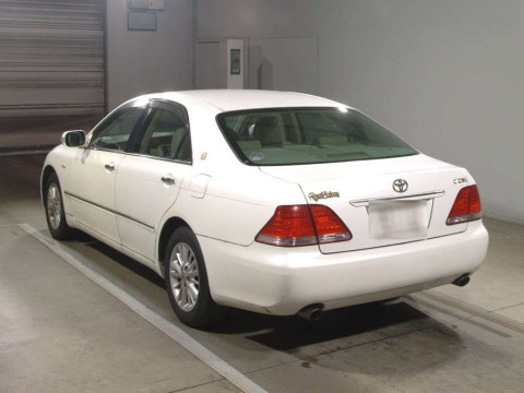 2004 Toyota Crown GRS182[2]