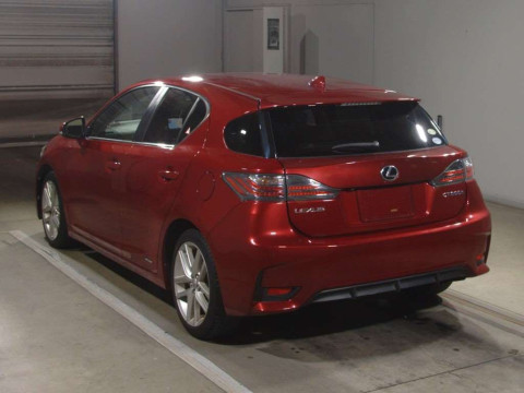 2014 Lexus CT ZWA10[2]