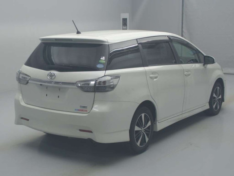 2012 Toyota Wish ZGE20W[1]