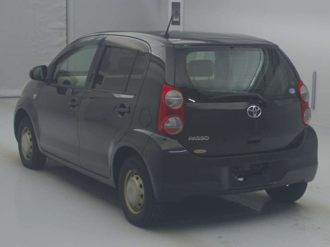 2010 Toyota Passo KGC30[1]