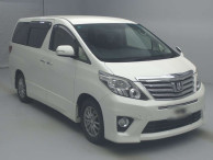 2013 Toyota Alphard