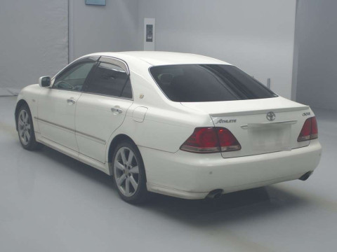 2007 Toyota Crown GRS180[1]