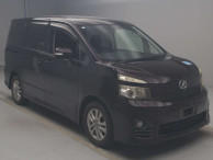 2010 Toyota Voxy