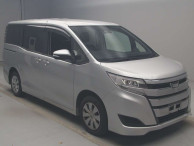 2019 Toyota Noah