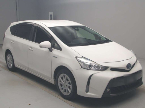 2019 Toyota Prius alpha ZVW40W[0]