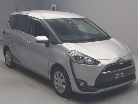 2016 Toyota Sienta NHP170G[0]