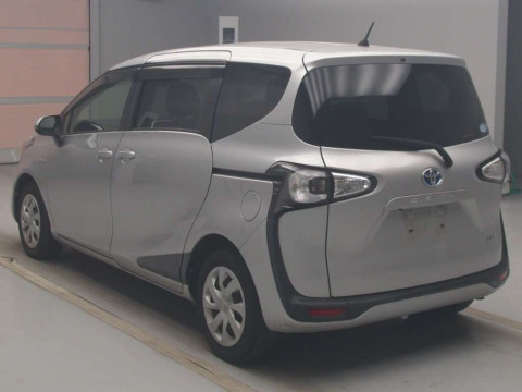 2016 Toyota Sienta NHP170G[1]