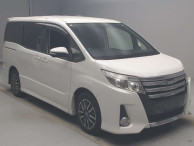 2015 Toyota Noah