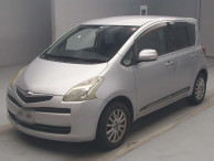 2006 Toyota Ractis