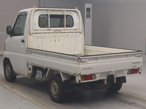 2003 Mitsubishi Minicab Truck U61T[1]