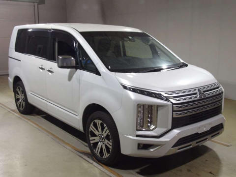 2022 Mitsubishi Delica D5 CV1W[1]