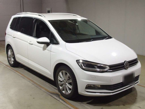 2016 Volkswagen Golf Touran 1TCZD[1]