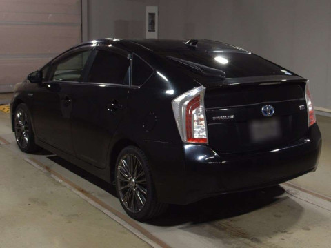 2012 Toyota Prius ZVW30[2]