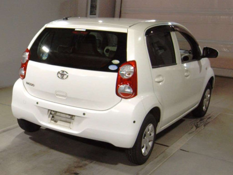 2010 Toyota Passo KGC30[1]