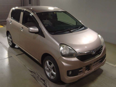 2014 Daihatsu Mira es LA310S[2]