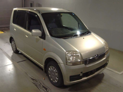 2004 Daihatsu Move L160S[2]