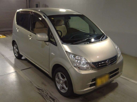 2010 Daihatsu Move L185S[2]