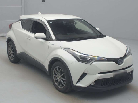 2018 Toyota C-HR ZYX10[2]