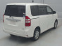 2010 Toyota Noah